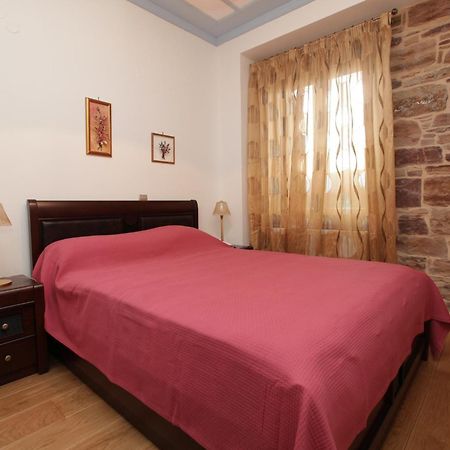 Avgerinos Hotel Kampochora  Luaran gambar