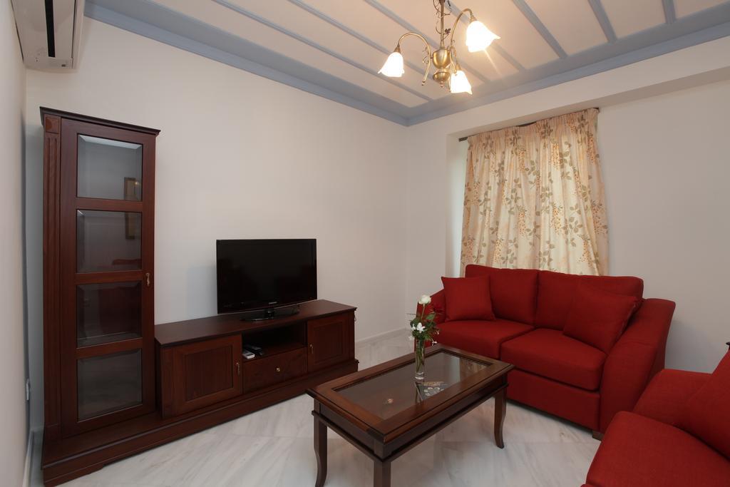 Avgerinos Hotel Kampochora  Bilik gambar