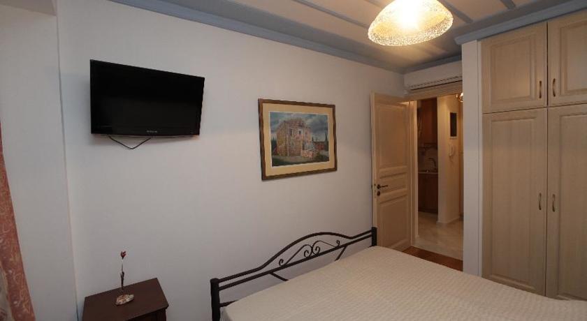 Avgerinos Hotel Kampochora  Bilik gambar
